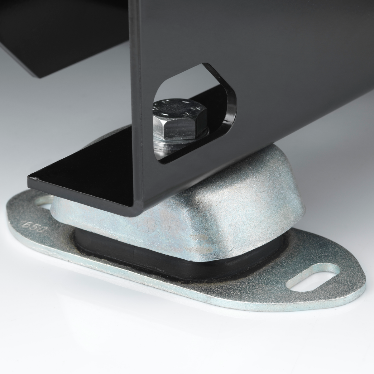 Air Compressor Vibration: Isolation Pads, Mounting, and Flex Connectors