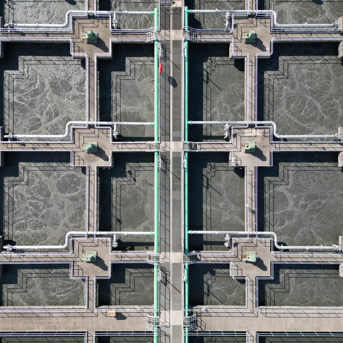 Compressed Air for Water Treatment Plants: What the Plant Actually Runs On