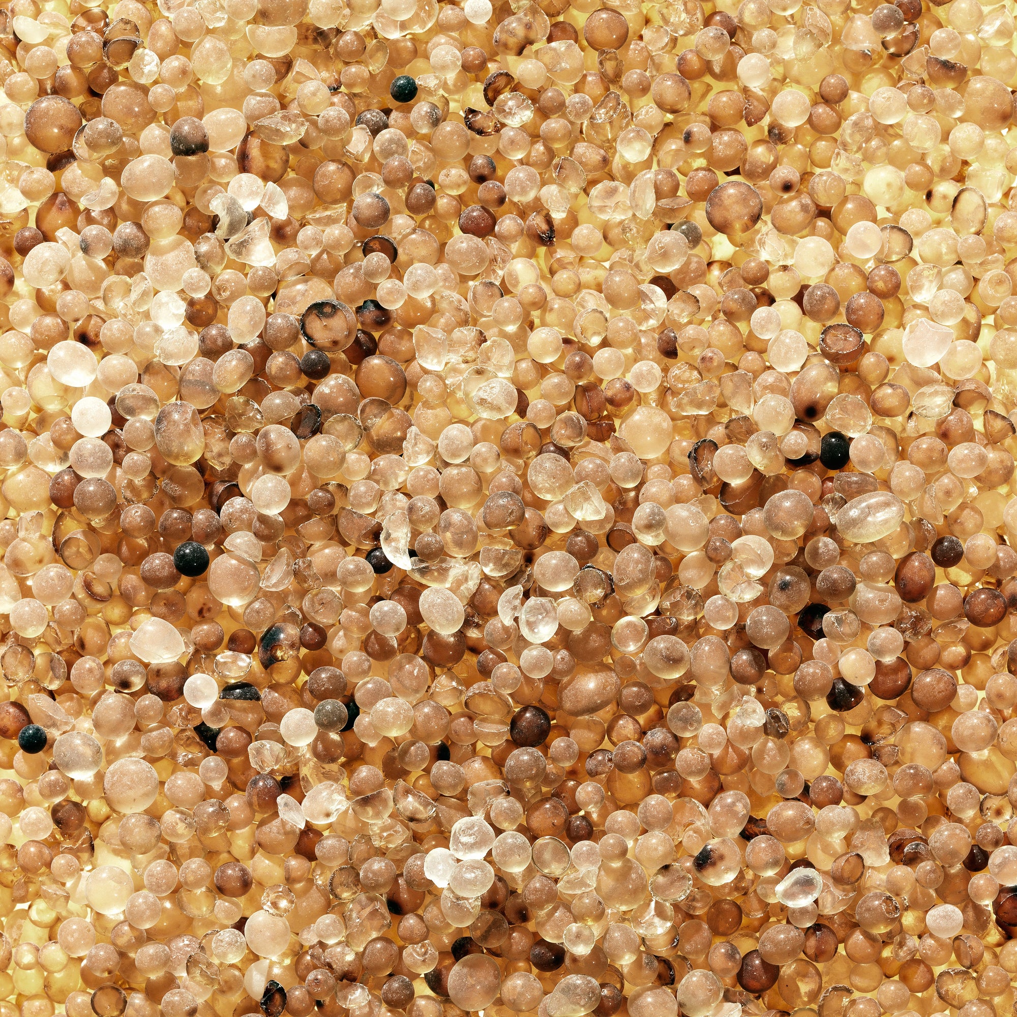 Desiccant Types Compared: Alumina, Silica Gel, and Molecular Sieve