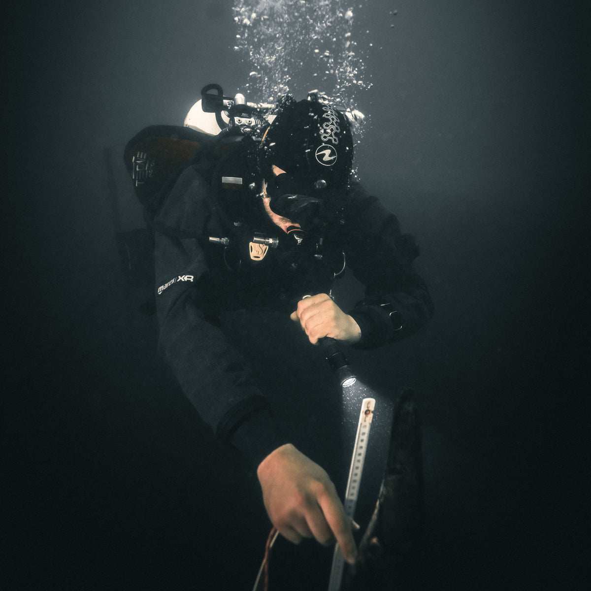 Compressed Air for Commercial Diving: What the Surface Side Actually Needs