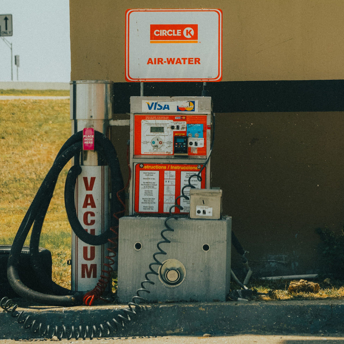 Compressed Air for Gas Stations and Truck Stops: What You Actually Need