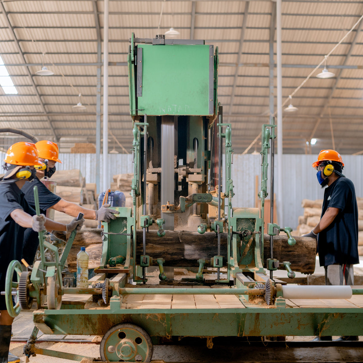 Compressed Air for Sawmills: Sizing for Cylinders That Never Stop