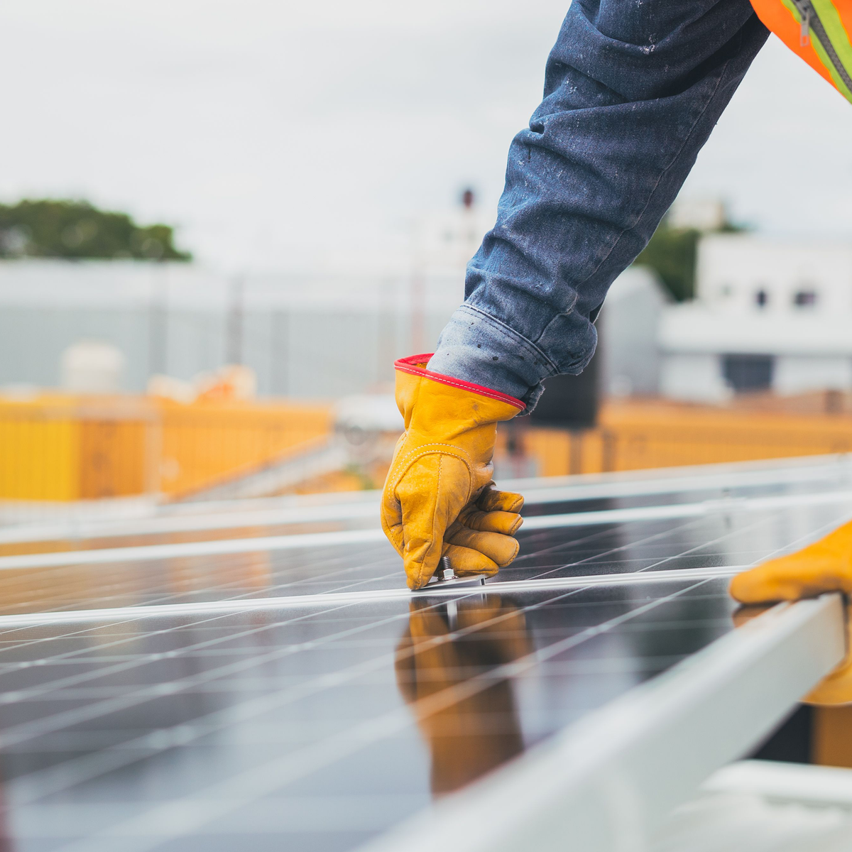 Compressed Air for Solar Panel Manufacturing: Where the Module Line Actually Uses It