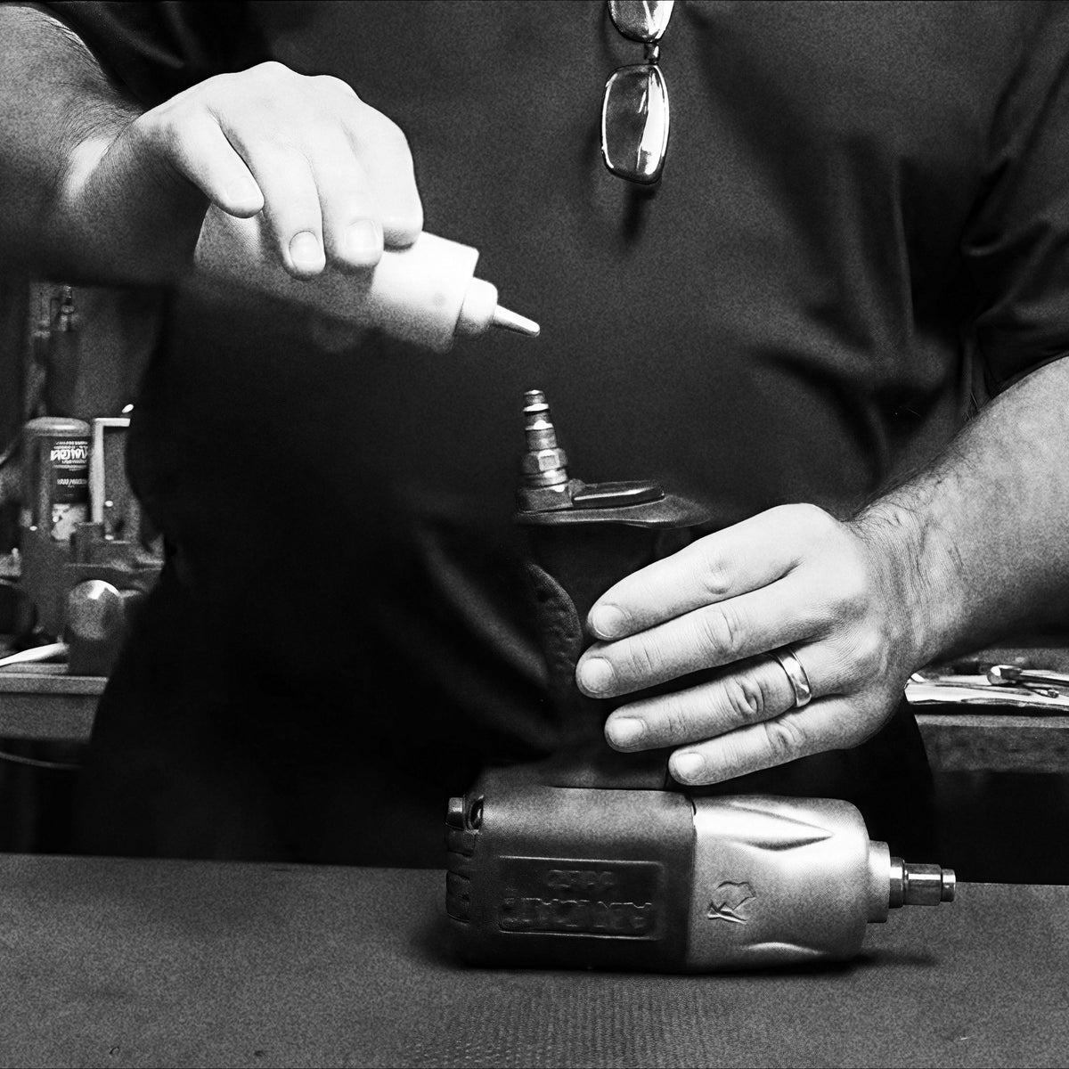 Air Tool Oil: Why Compressor Oil Is Not It, and How Many Drops a Minute