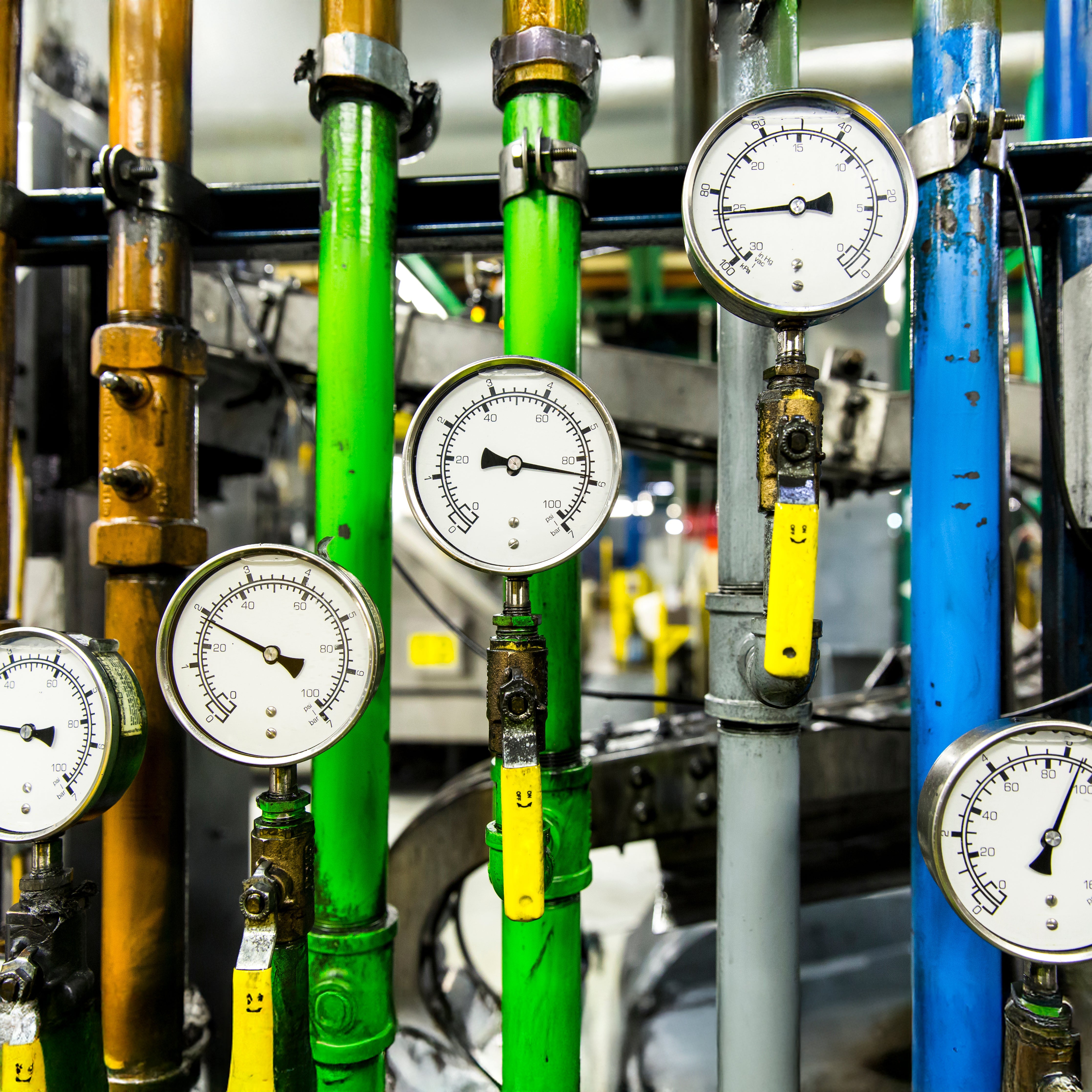 Pressure Gauges