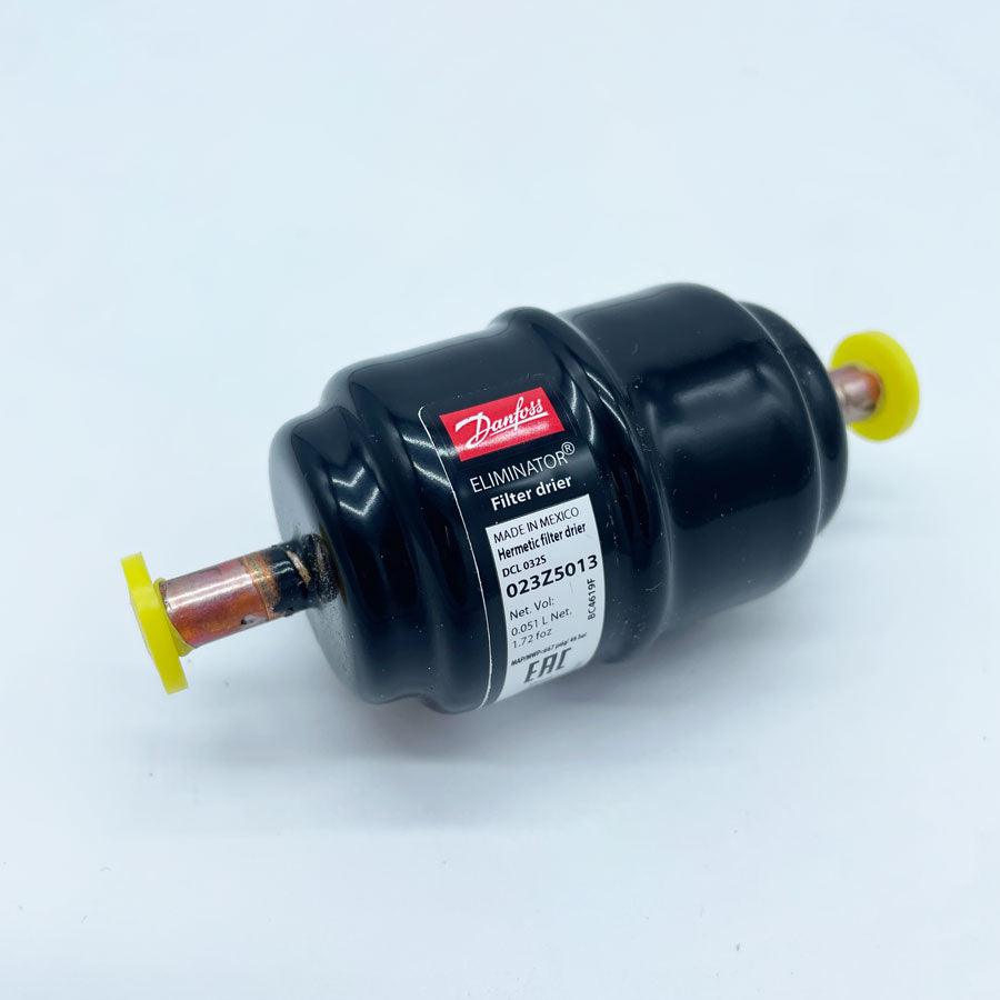 DCL 032S Hermetic Filter Drier,  Solder, ODF, Outlet connection type: Solder, ODF, Core Size code: 03 cu.in. - 023z5013