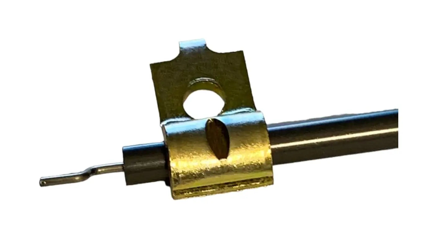 Conrader throttle control cable clamp with locking tab for Honda engines