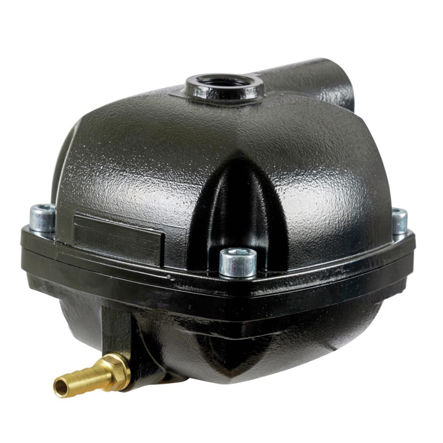 Magnetic condensate drain by Prevost