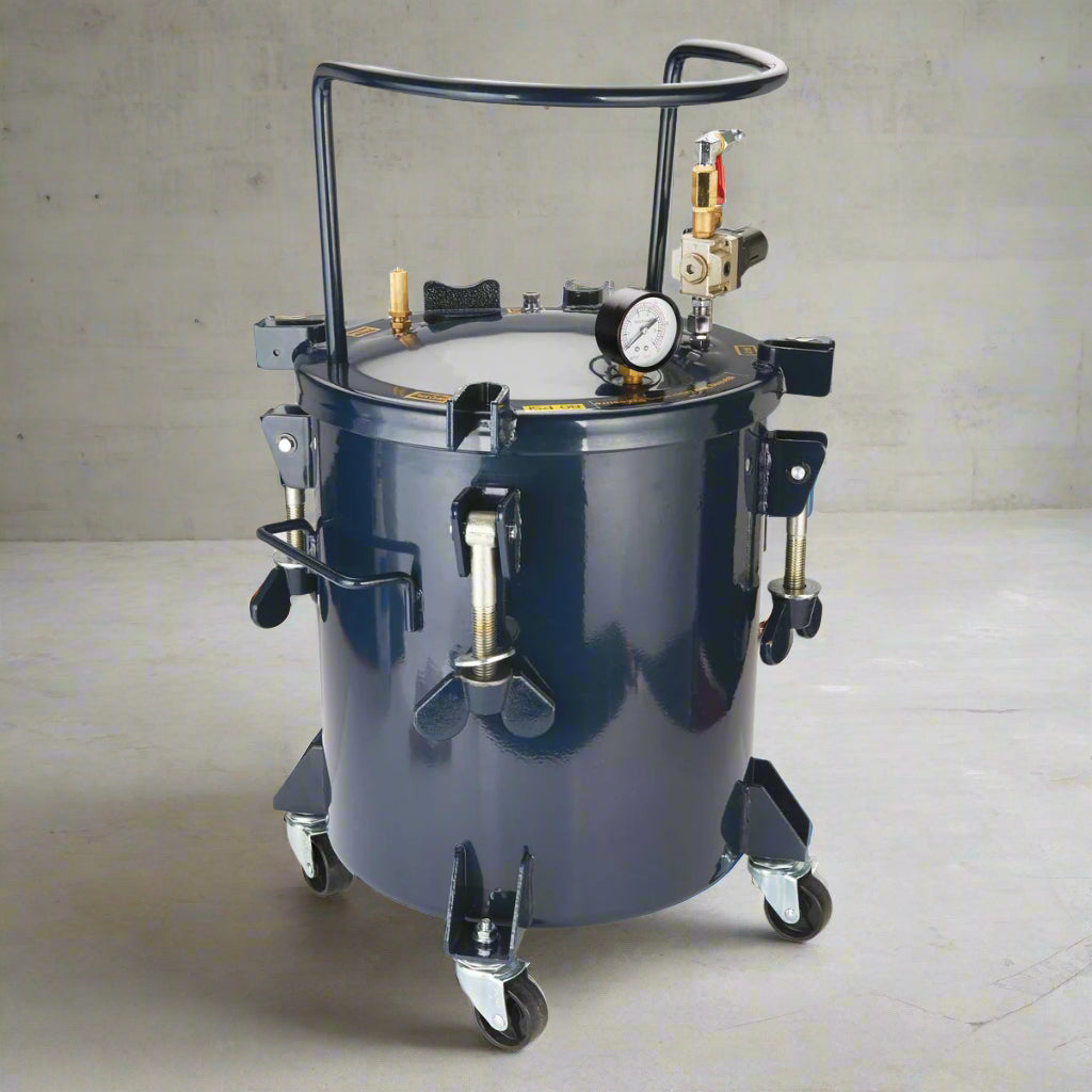 California Air Tools 5 Gallon Pressure Pot for Casting