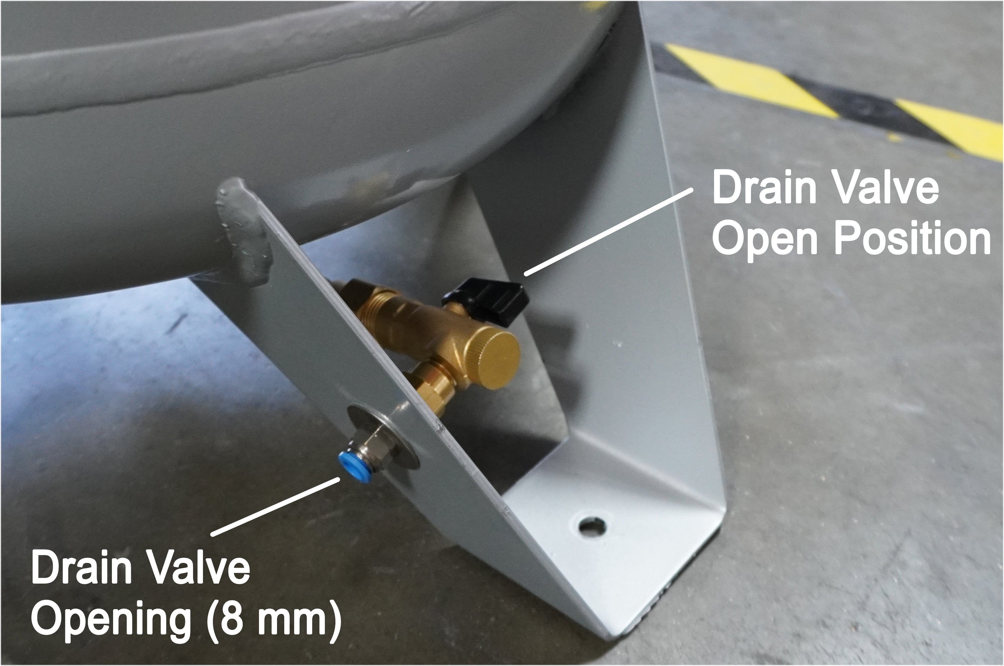 California Air Tools 60 gal 6.5 HP 3-phase Air Compressor