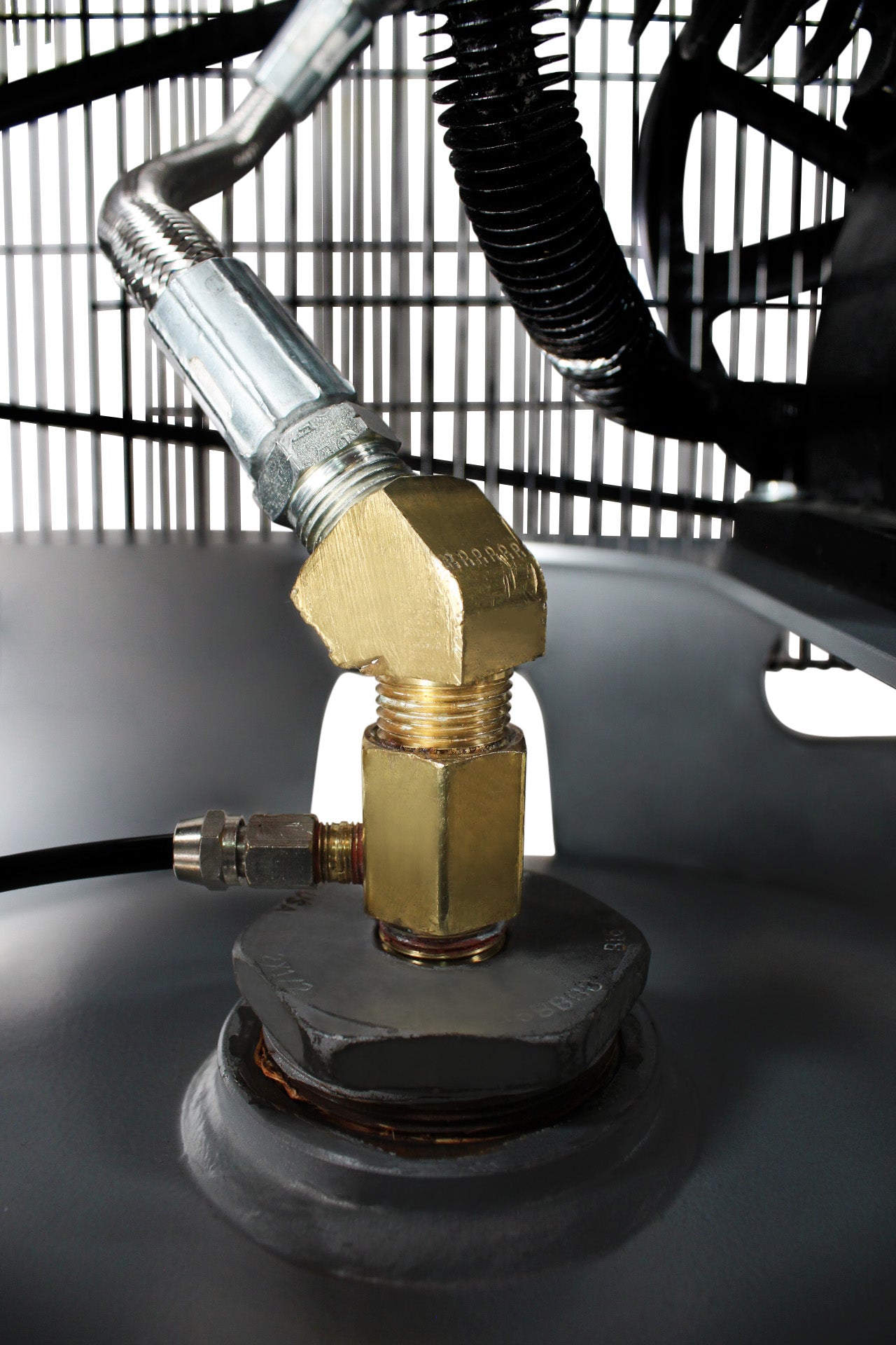 CALAIR 80 Gal 5.0 hp One-Stage Oil-Lubricated Belt Driven Air Compressor by California Air Tools - CALAIR-80050BD