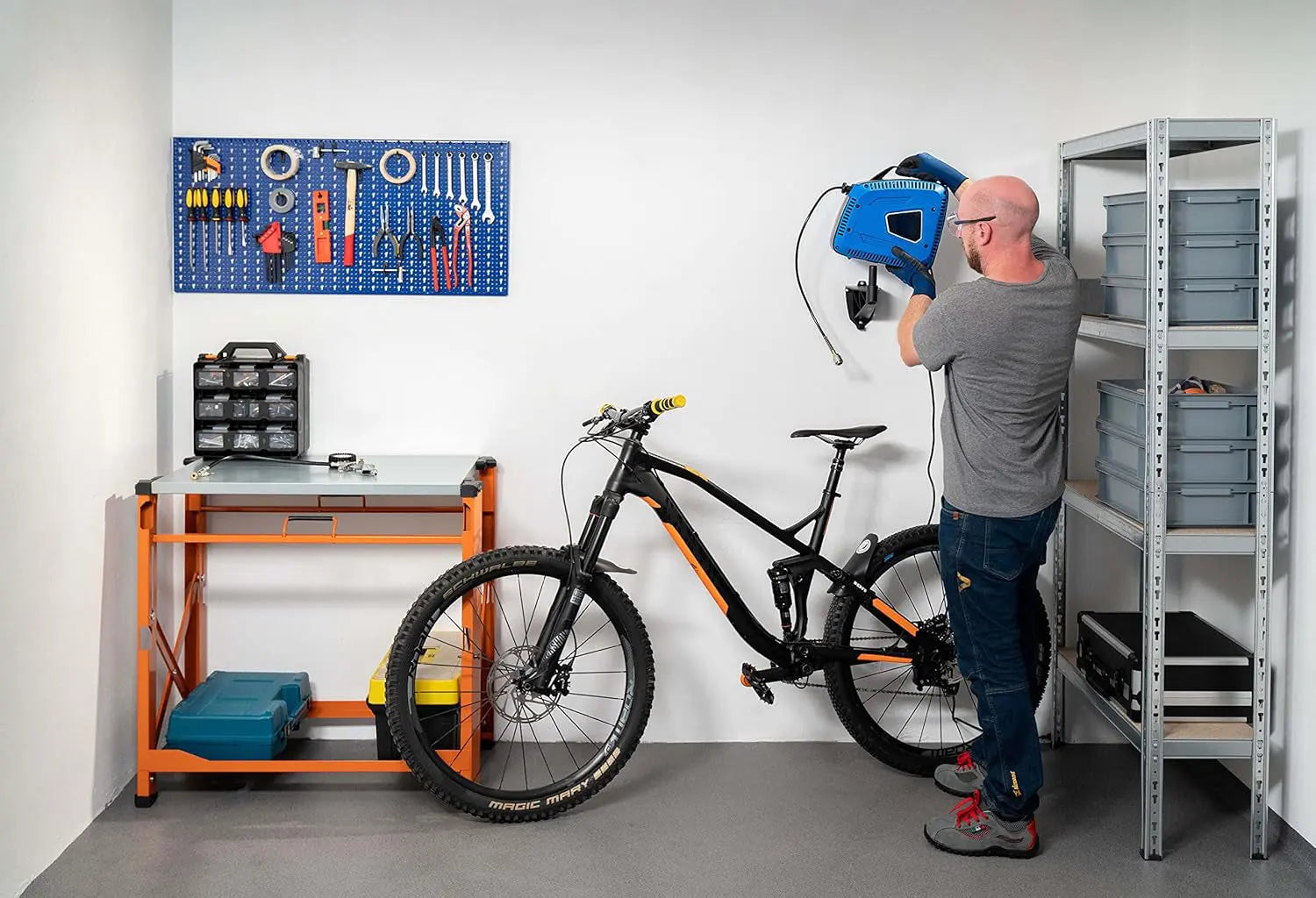 1.5HP Wall-Mounted Compressor With Hose Reel By ABAC