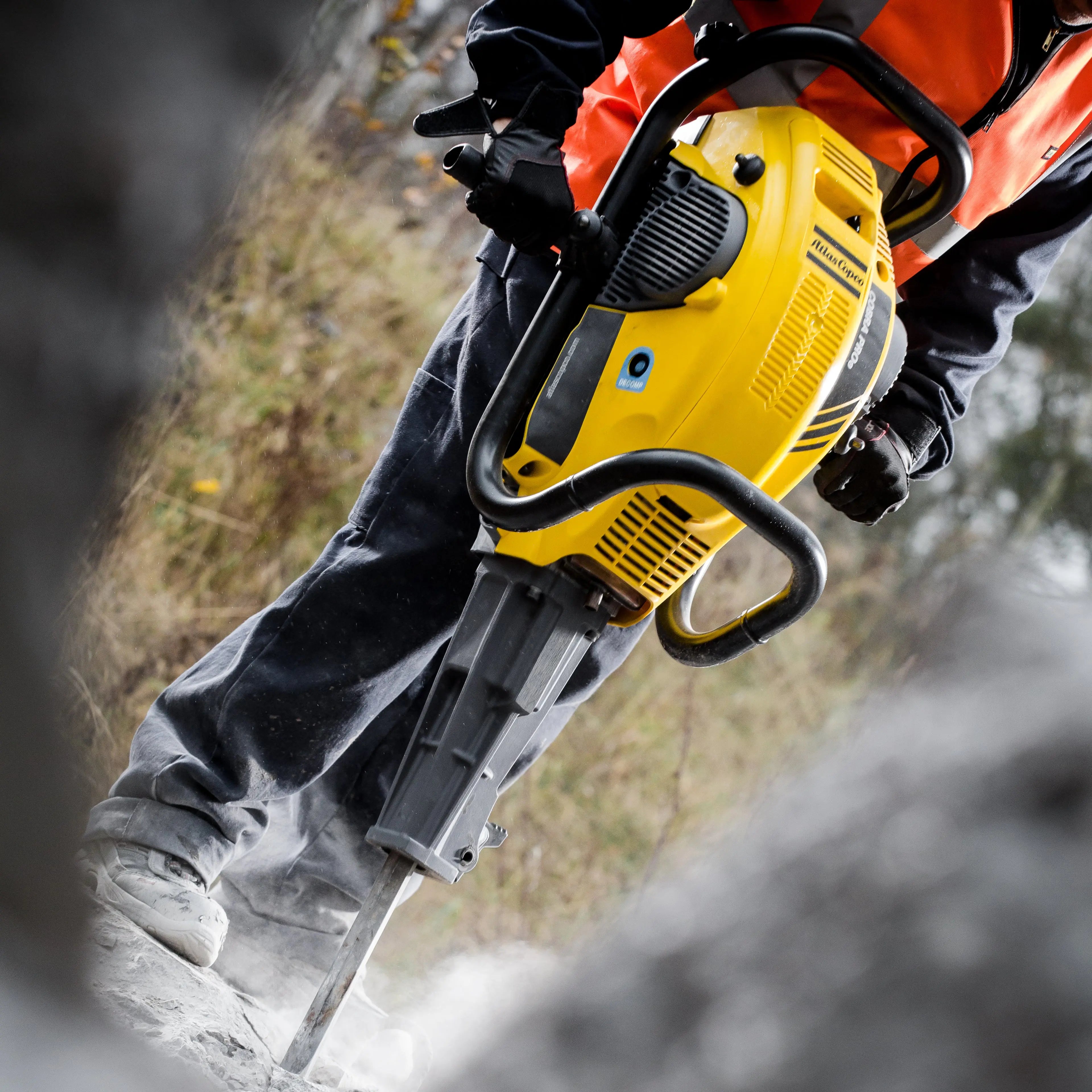 Cobra PROe -  2 hp 90cc Engine - Breaker by Atlas Copco