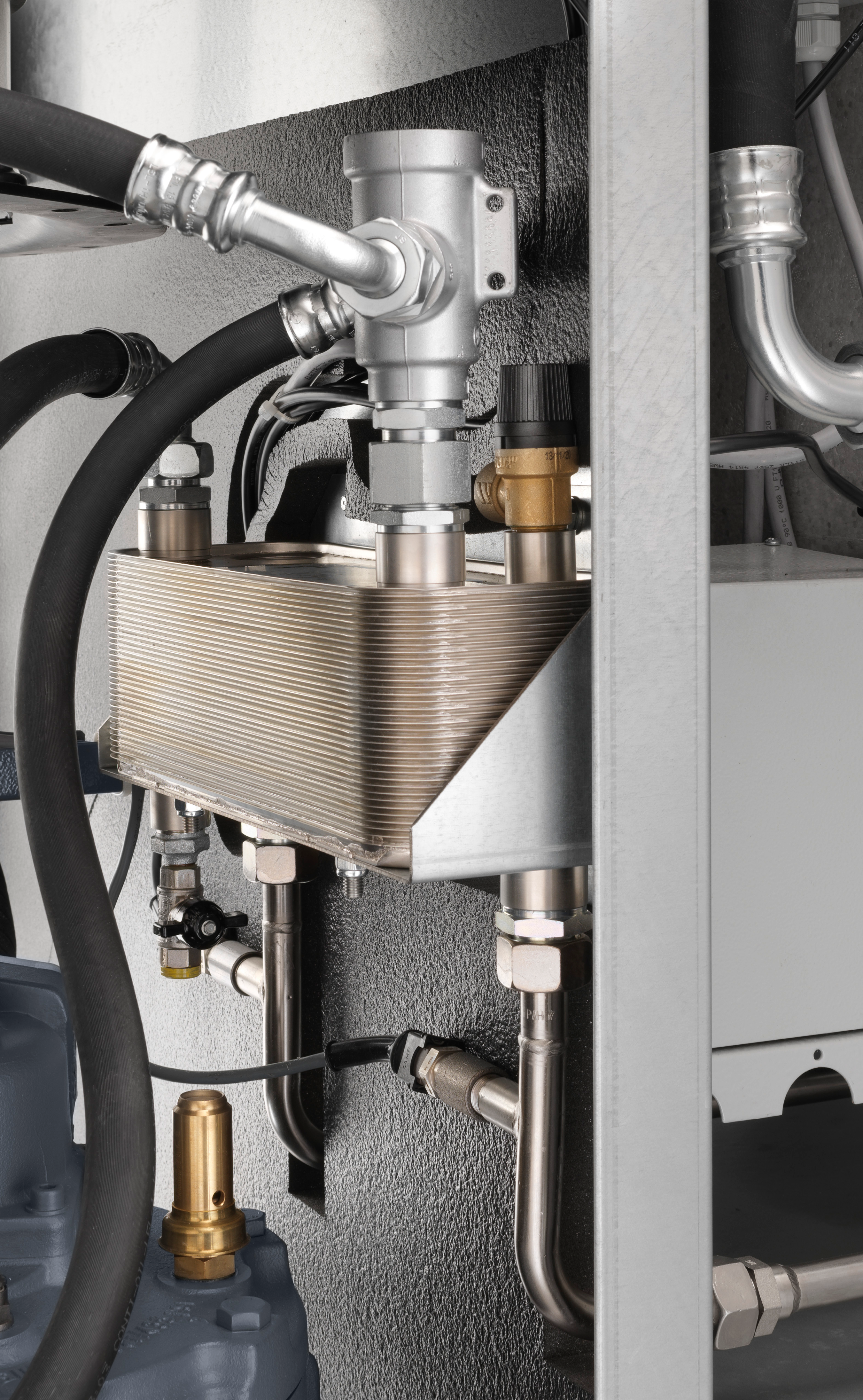 Atlas Copco GA5-18VSDS Variable Speed Rotary Screw Air Compressor Series