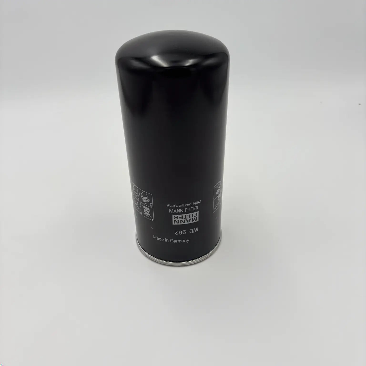 Spin On Oil Filter By Mann - WD962