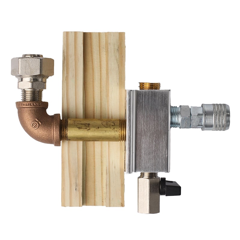 MaxLine M7510W thru-wall compressed air outlet kit, 3/4 inch tubing x 1/2 inch FNPT