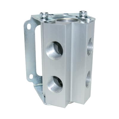 Champion Quick-Lock outlet manifold block, port detail