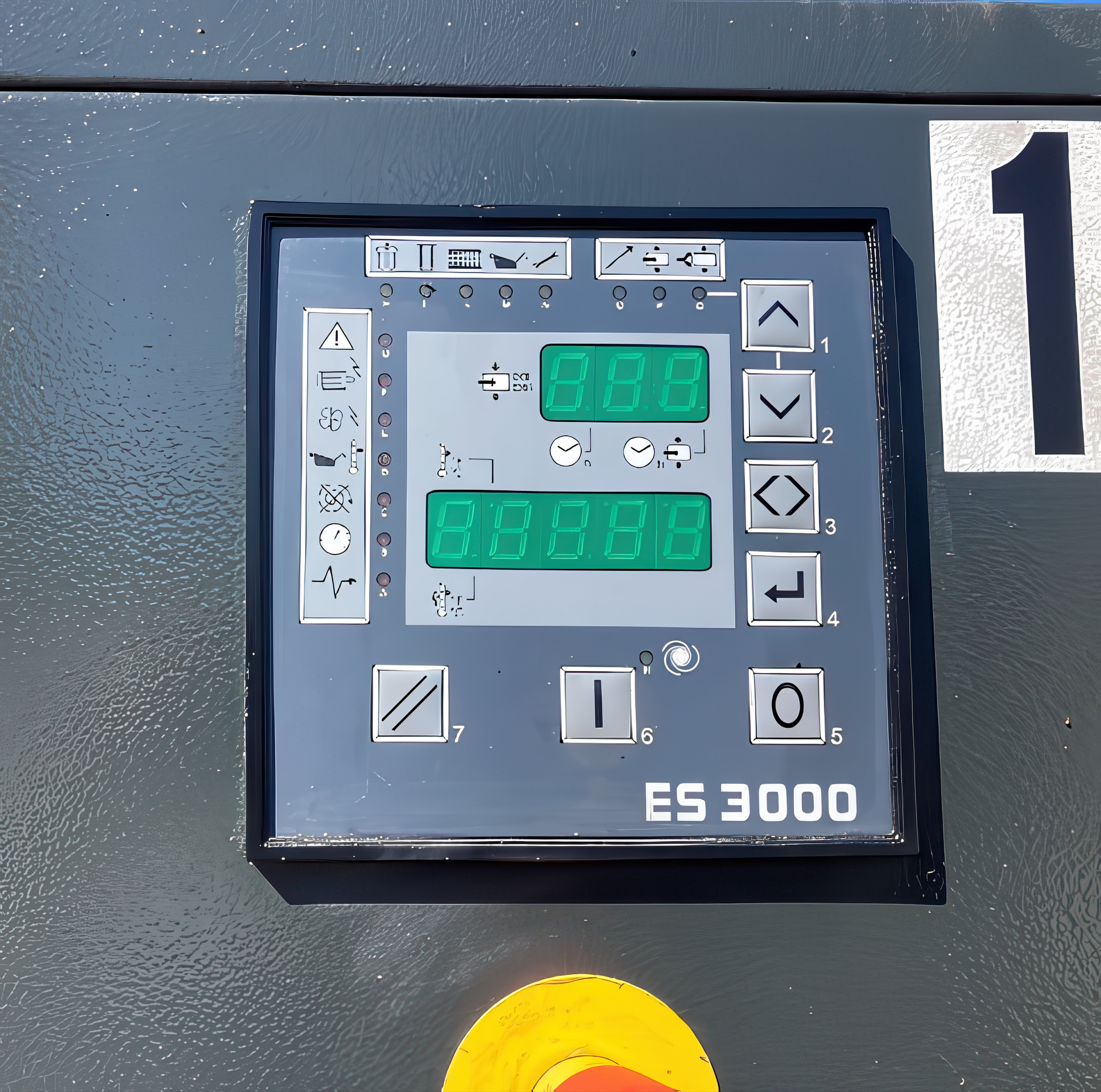 Chicago Pneumatic QRS Rotary-Screw Air Compressor