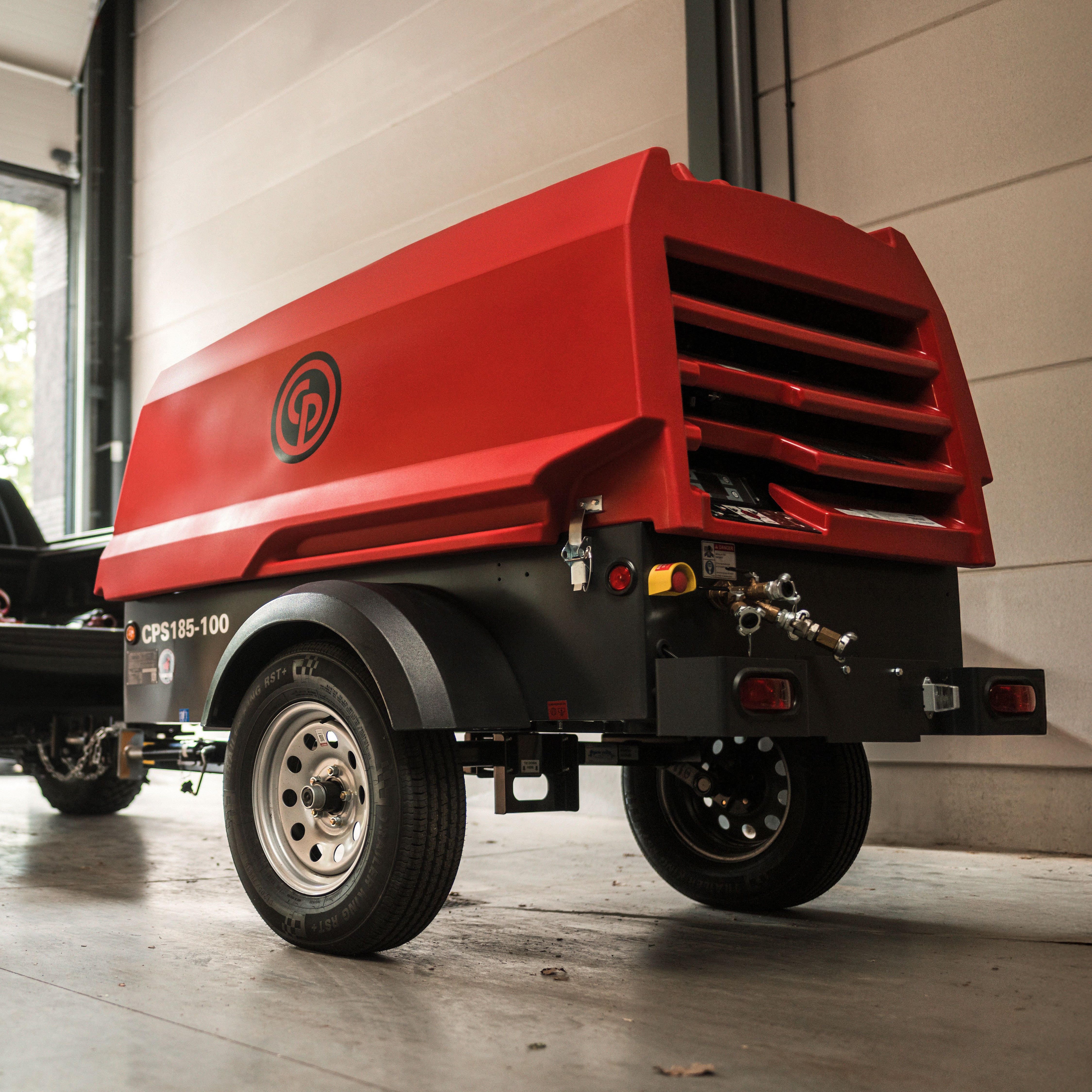 Chicago Pneumatic CPS 185-100 KoD Towable Rotary Screw Air Compressor