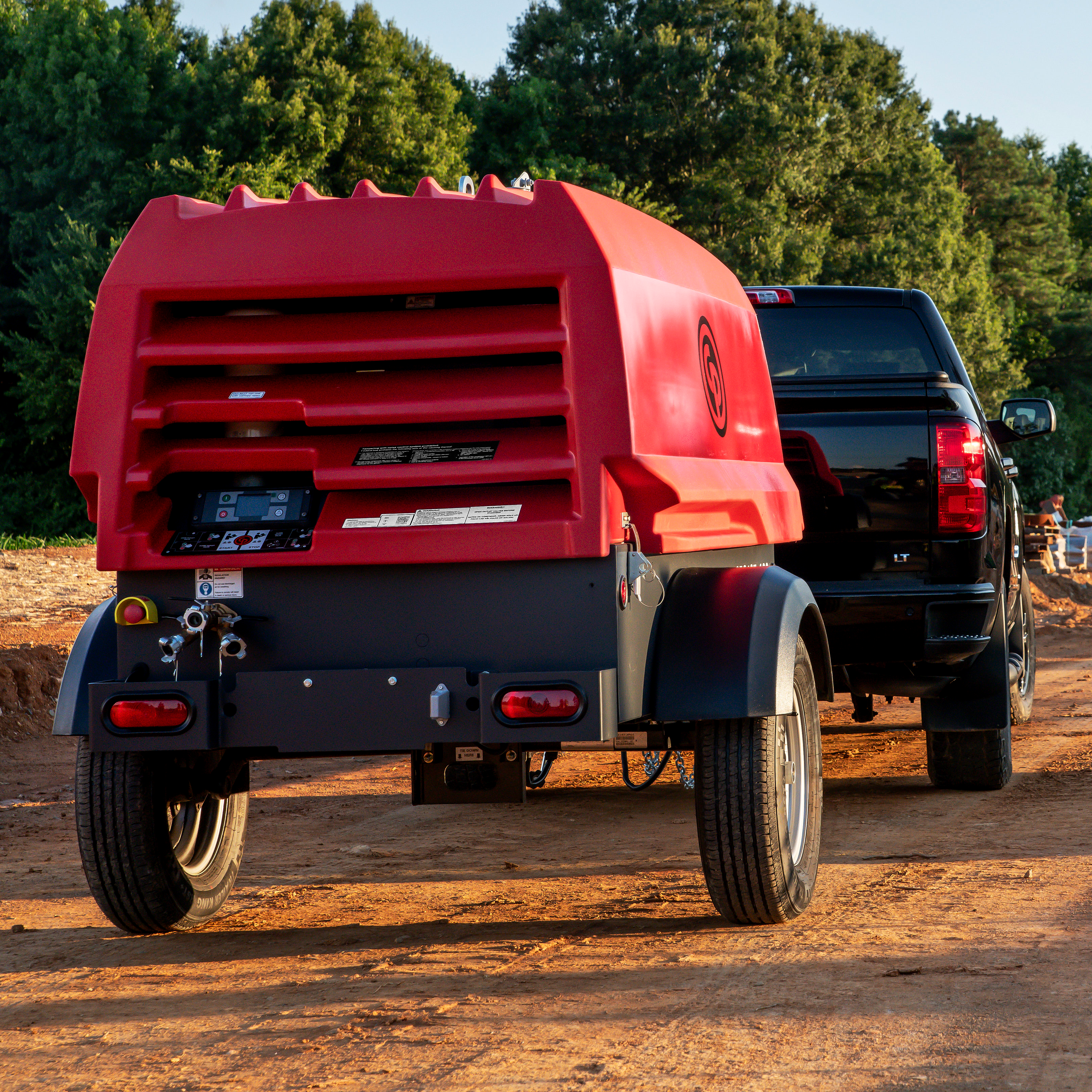 Chicago Pneumatic CPS 185-100 KoD Towable Rotary Screw Air Compressor