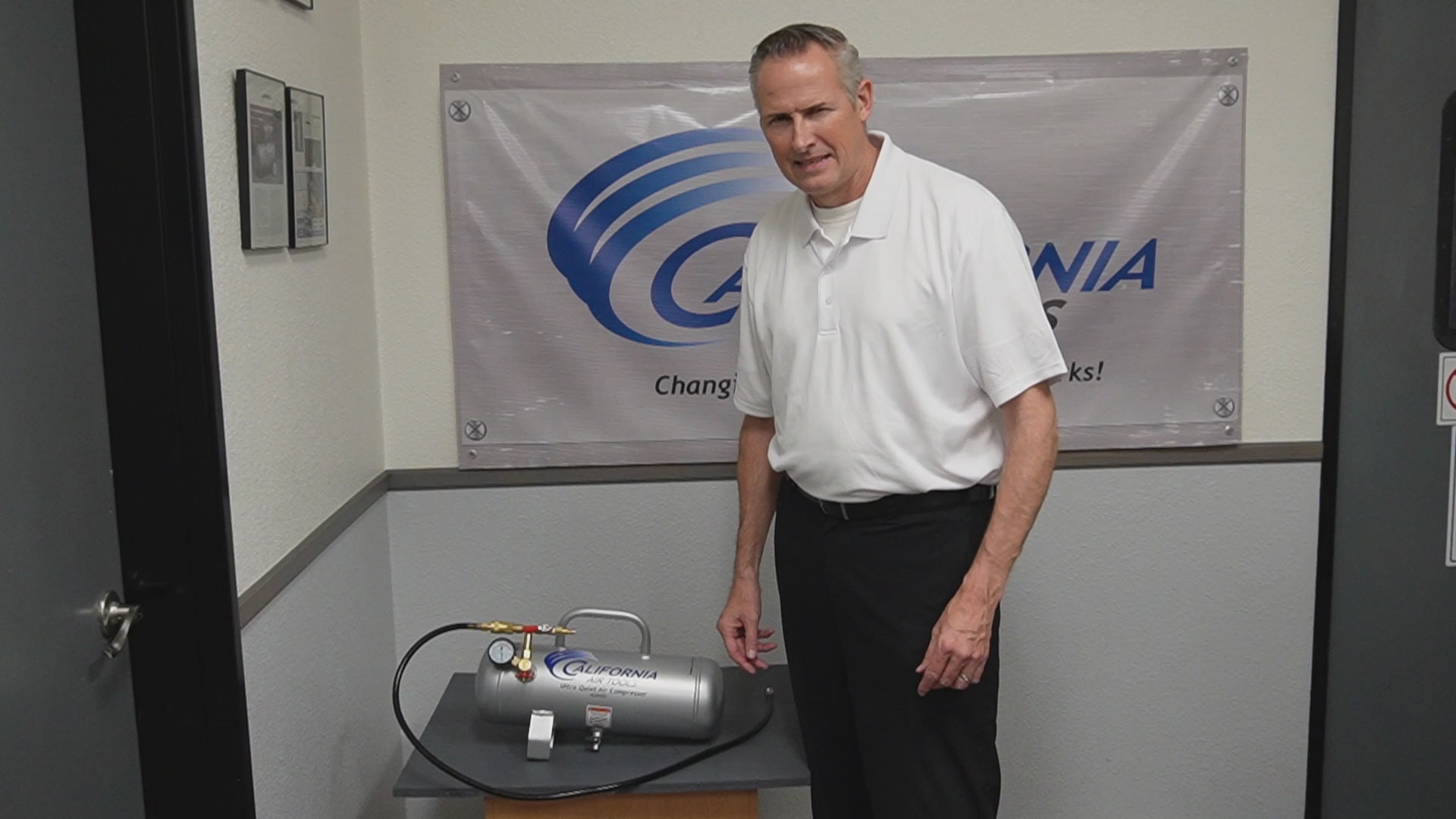 Load video: California Air Tools Portable 2 Gallon Steel Air Tank | CAT-AUX02S